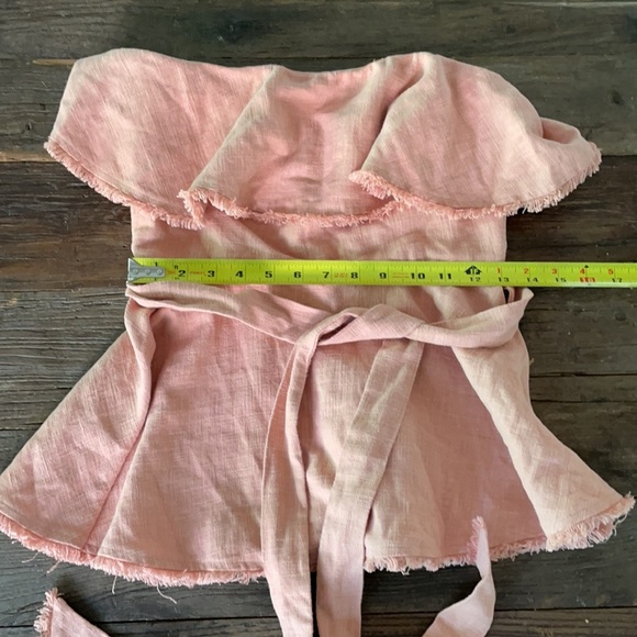 Lovers & Friends linen strapless ruffled top EUC - Picture 7 of 8